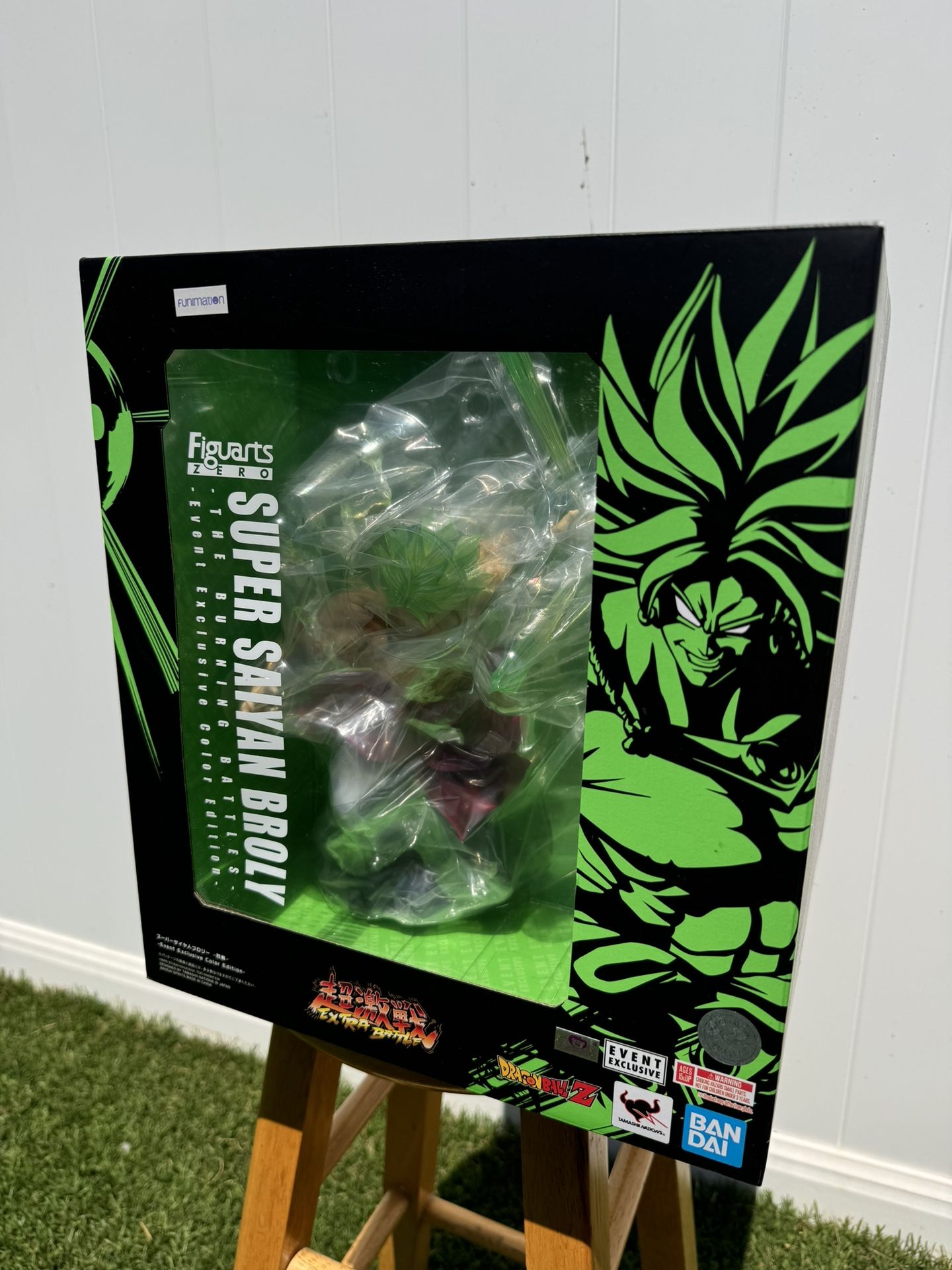 SUPER SAIYAN BROLY DRAGON BALL-Z