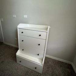 White Dresser with Top Shelf – Excellent Condition