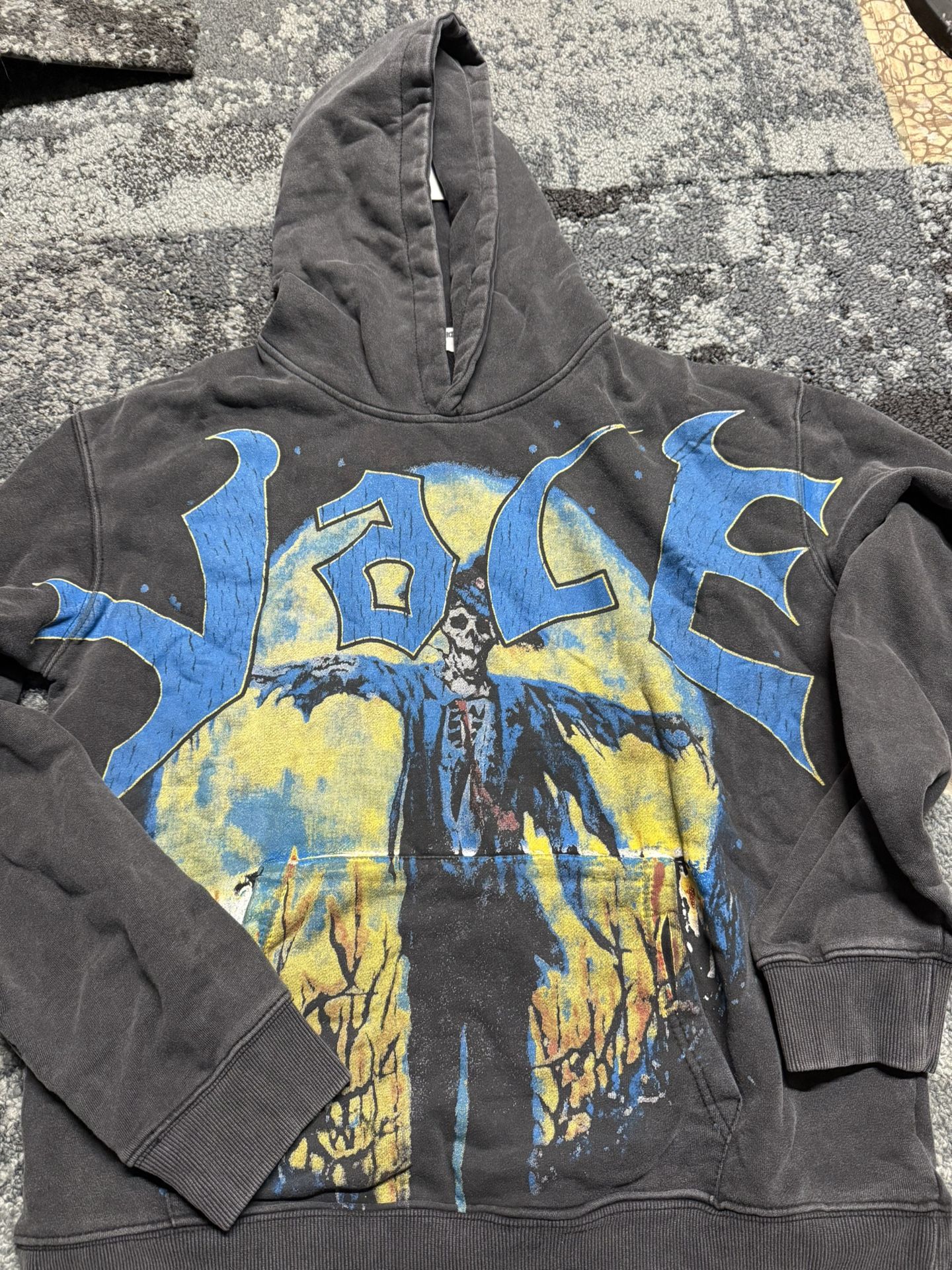 Vale Hoodie Men’s Size Large