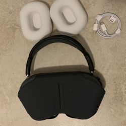 Apple Airpods MAX - Headphones - Like New 