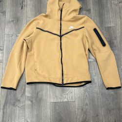 Nike Tech Hoodie