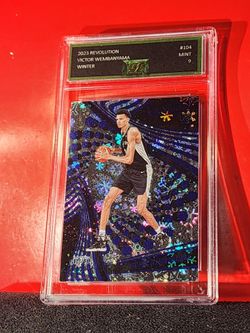Victor Wembanyama SILVER PRIZM ROOKIE CARD WINTER SNOW 2023 Revolution RC EJE 9 MT