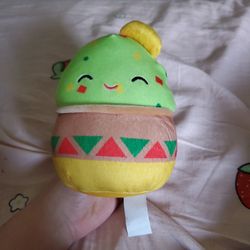 Nachos And Cheese With Guacamole Squishmellow 