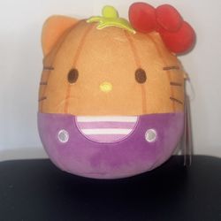 Hello Kitty Pumpkin Plush Orange and Purple Squishmallow BNWT