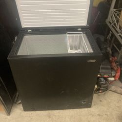 D freeze Black