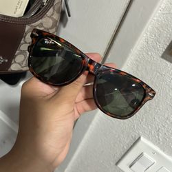 Rayban Leopard sunglasses