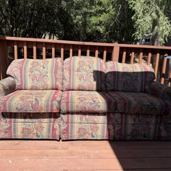 Free Sofa