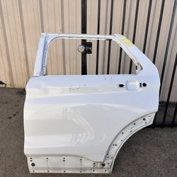 2020-24 FORD EXPLORER LF R DOOR SHELL OEM 