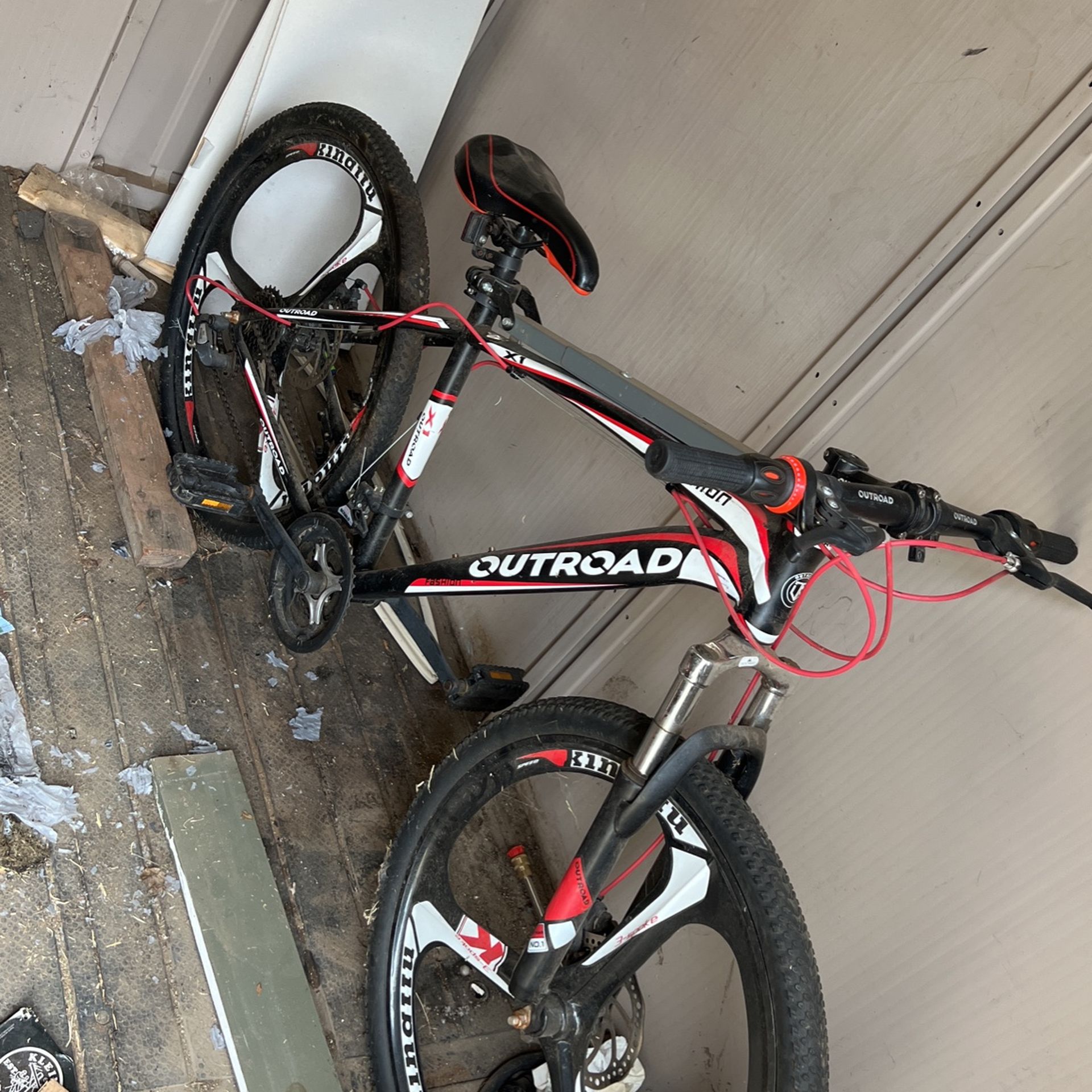 Outroad Mountain Bike 26 for Sale in Highland CA OfferUp