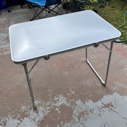 Super Lightweight Camp Table 2’ X 3’