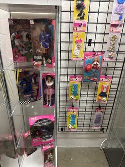 Barbie Dolls & Accessories – Vintage & Modern | Priced Individually
