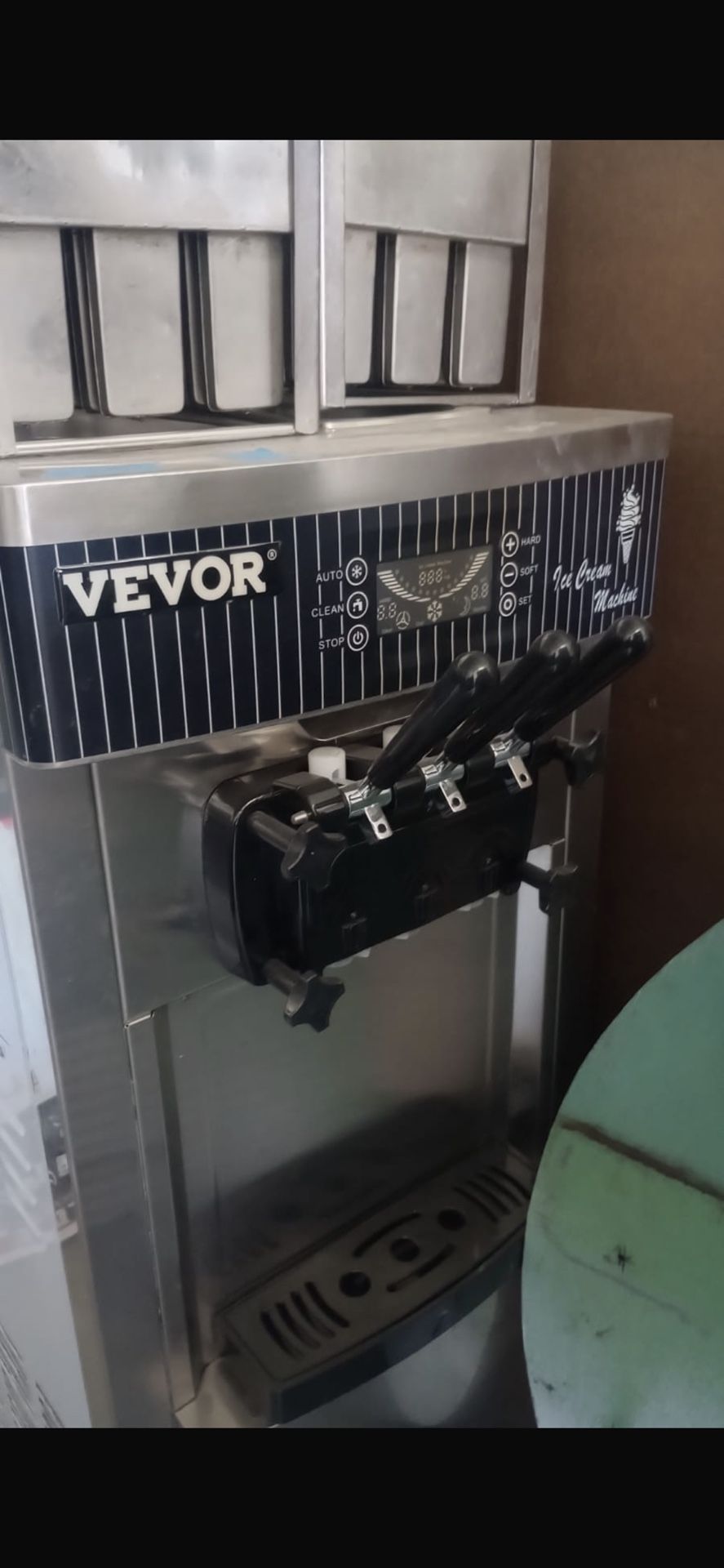 Ice Cream Machine Maker