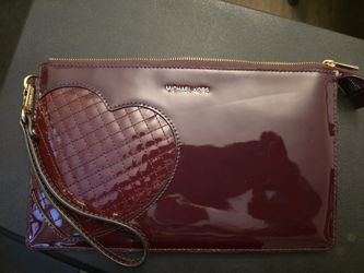 Michael Kors Wristlet