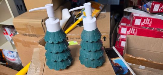 Christmas Tree Soap Dispenser Set of 2