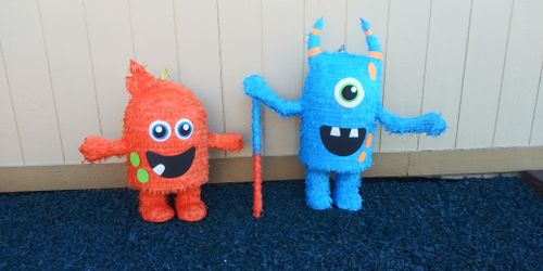 PIÑATA monstricos