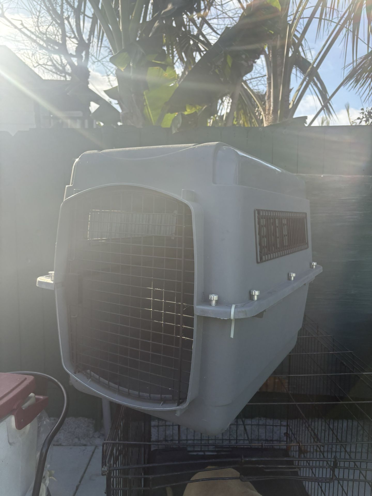 Dog Crate/Kennel