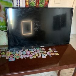 An Element Tv 19 Inches Or 20