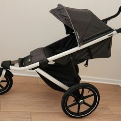 Thule Urban Glide 2 Stroller - Dark Shadow + Universal Car Seat Adapter - Excellent Condition