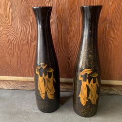Pair of two Vintage Black Lacquer Wood Vietnamese vases with gold colored  scene 