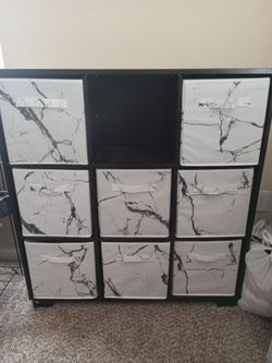 Mini cube storage with cloth bins