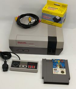 Nintendo NES Console Bundle With Controller & Game NES-001 Tested Working