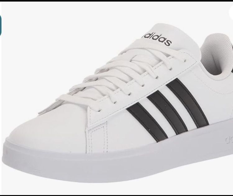 Adidas Womens Tennis shoes Size 6