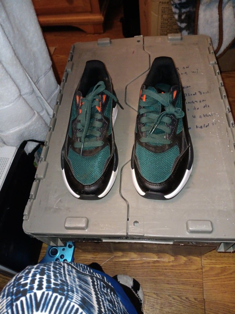 Shoes