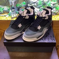 Jordan Retro 4