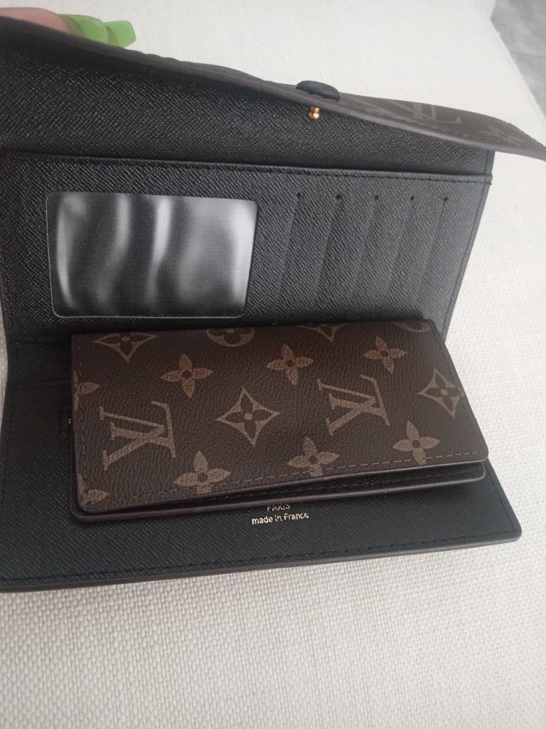 Louis Vuitton Limited Edition Raiders Wallet for Sale in Las Vegas, NV -  OfferUp