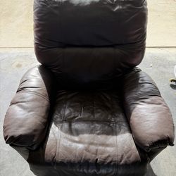 Brown Leather Recliner — Oversized & Comfy