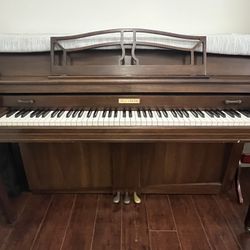 Baldwin Piano