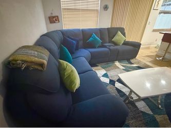 BEAUTIFUL 6pcs Sectional MINT !!!! 2 Recliners