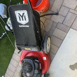 YM Lawn Mower Briggs & Stratton 