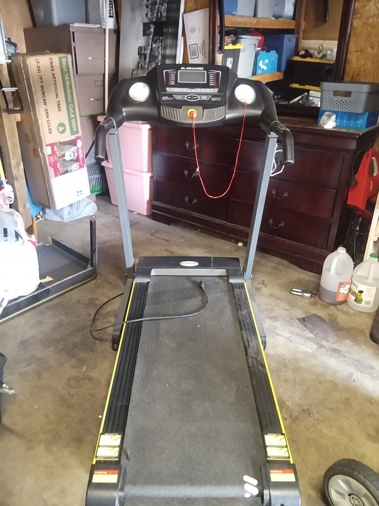 Maxkare Treadmill