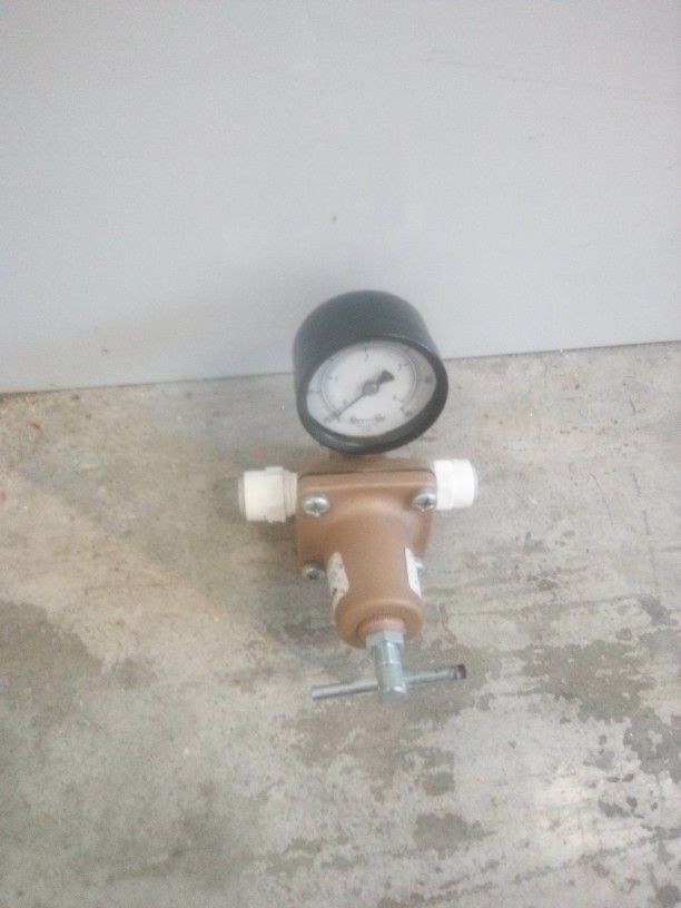 Ecolab Pressure Regulator