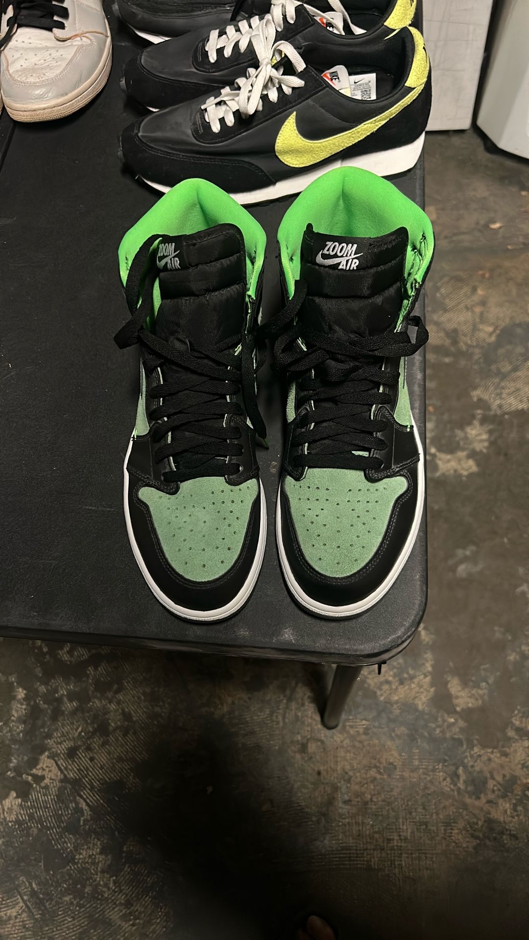 Air Retro Jordan 1 Size 10.5  No Box 