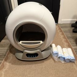 Petcove Robot Litter Box - Extra Bags Included