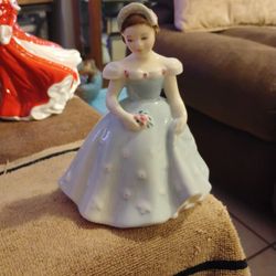 Royal Doulton The Bridesmaid Figurine 