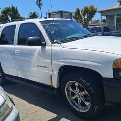 2004 GMC Yukon
