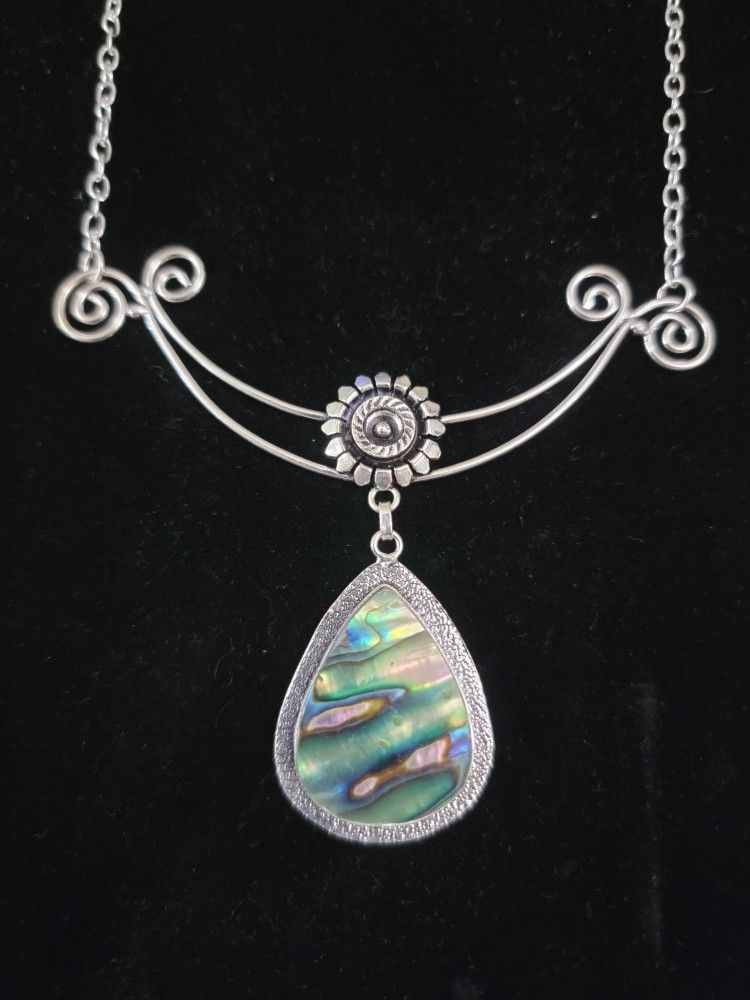 Gorgeous Handmade 925 Sterling Silver with Abalone Shell Necklace