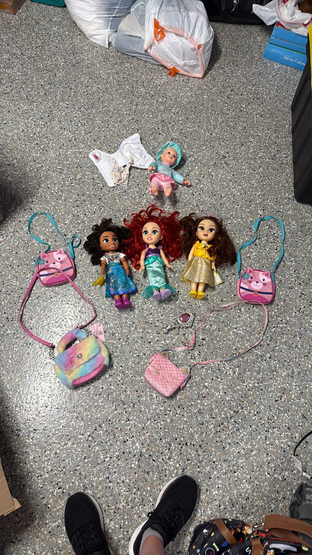 Disney Dolls, Girls Purses, And Baby Doll