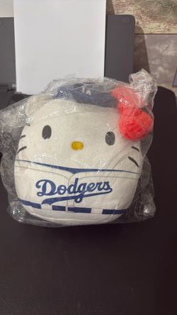 Dodgers Hello Kitty Squishmellow