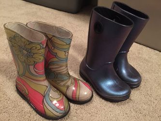 Rain boots size 8 and 9 in kids