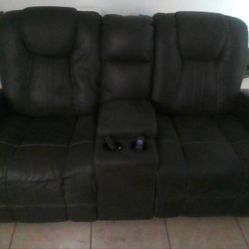Recliner loveseat and sofa $1000 or best offer must sell by the 8th of April