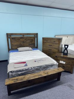 New Bedroom Set Wood On Sale