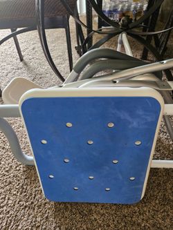 Shower Chair for Elderly and Disabled: Non-Slip Silicon Pad