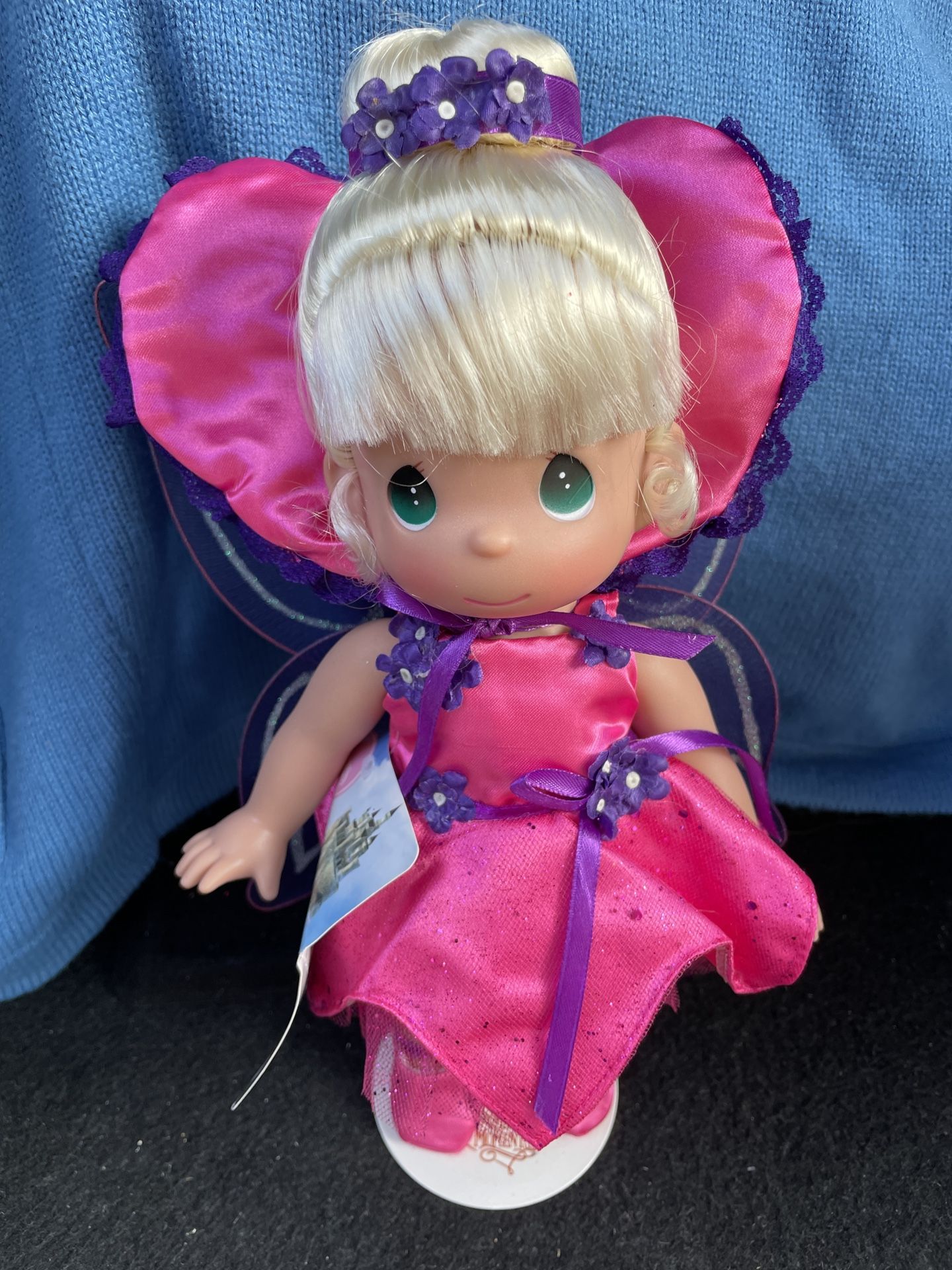 Rare Once Upon A Time Precious Moments TINKERBELL “Queen Of Hearts” Doll HTF