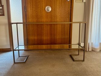 Slim Entry Table