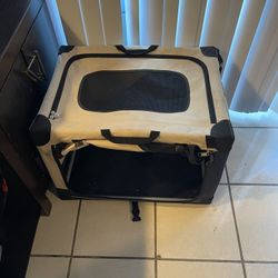dog travel crate 