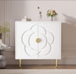 Cabinet flower